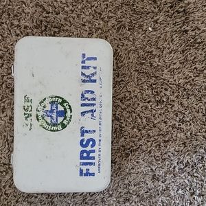 Vintage BNSF RR 1st aid kit.